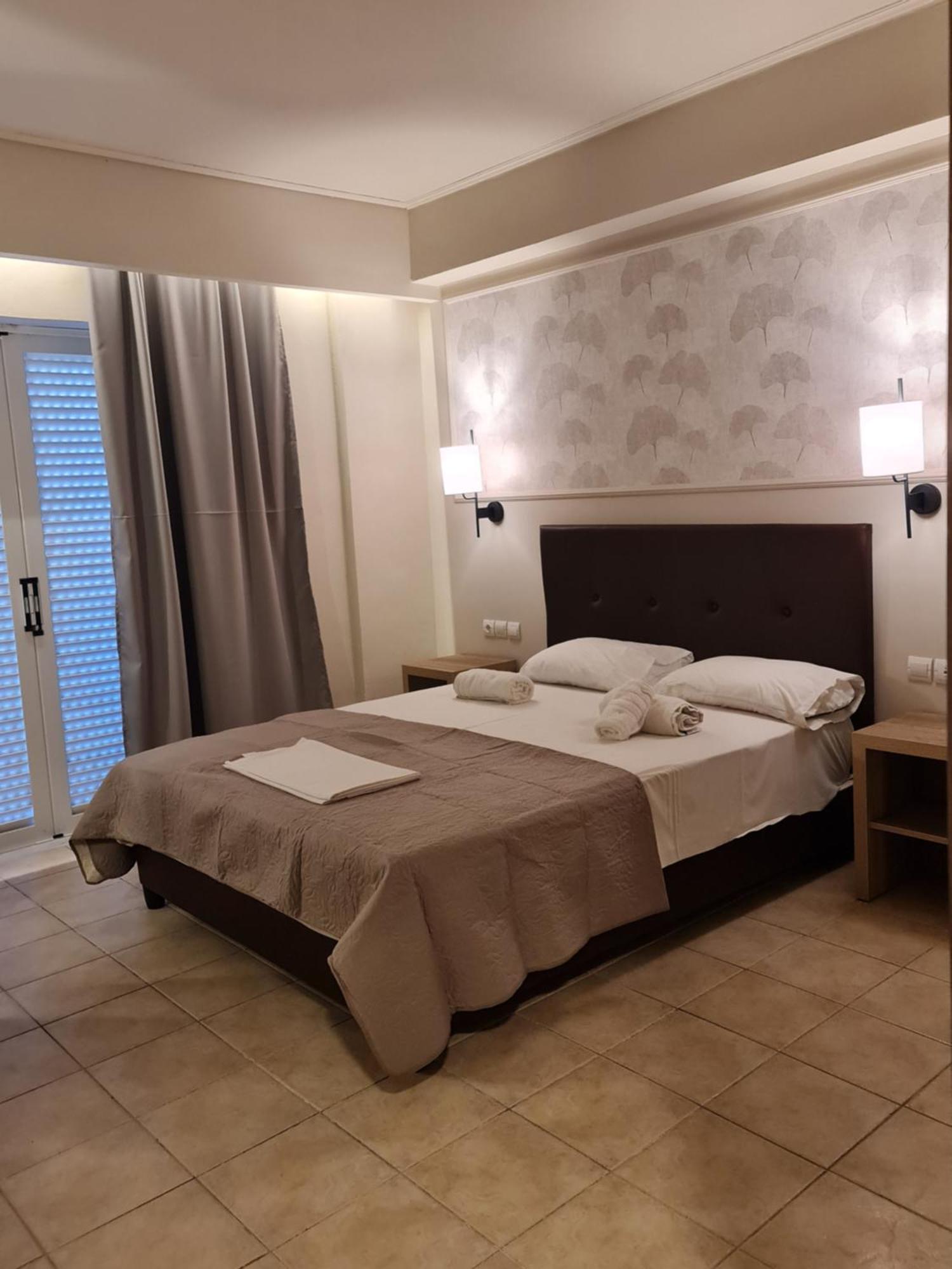 Hotel Petros Tsilivi  Extérieur photo